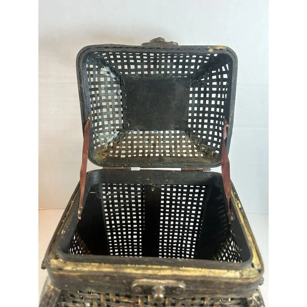 Vintage Woven Wood Basket Box Latch Lid Rustic Decor Storage 11” Tall